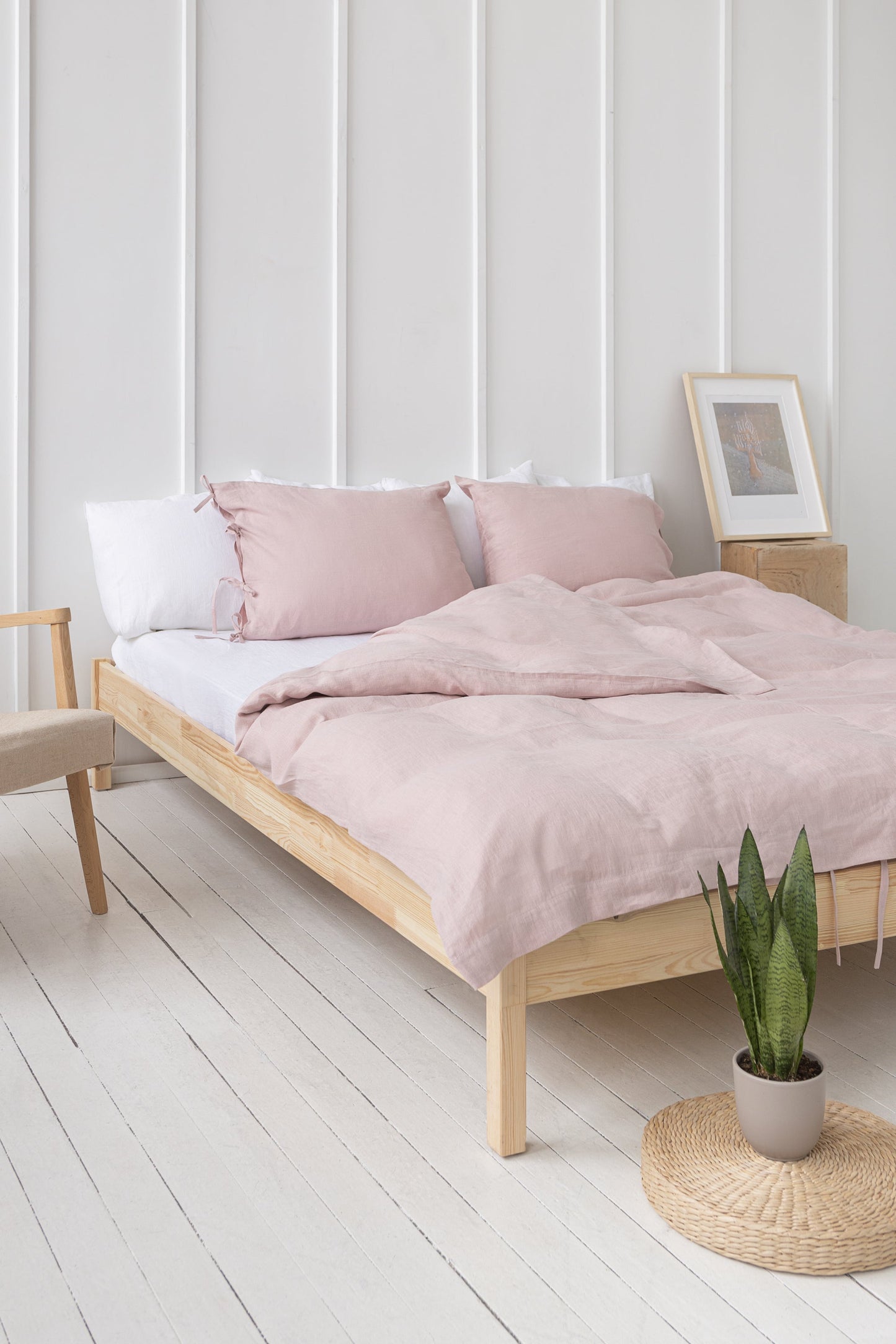 Pale Pink Linen Bedding Set With Ties