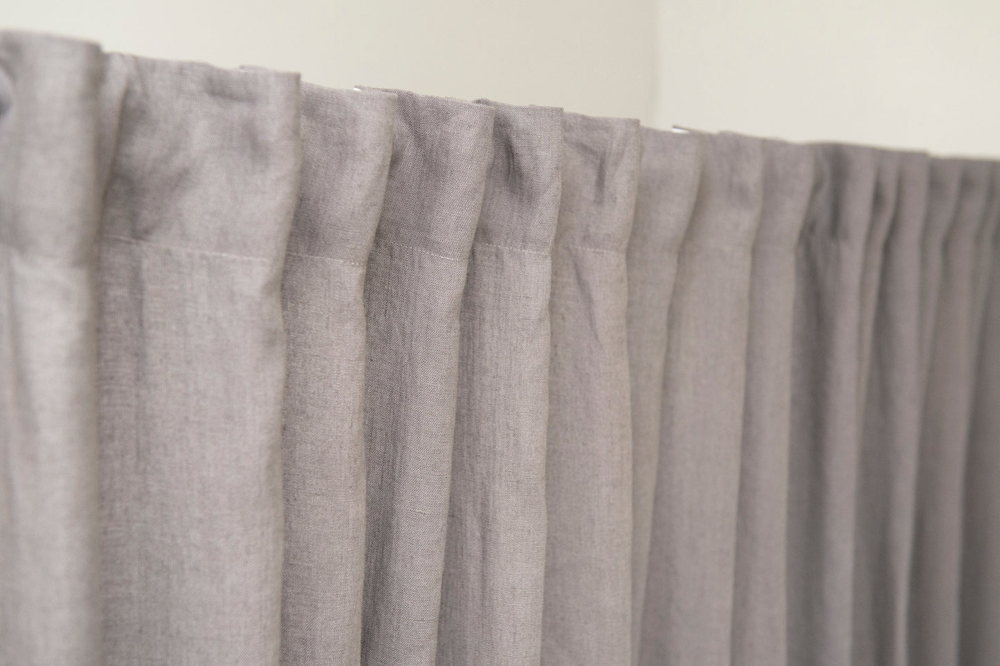 Pastel Plum Linen Curtain With Multifunctional Heading Tape
