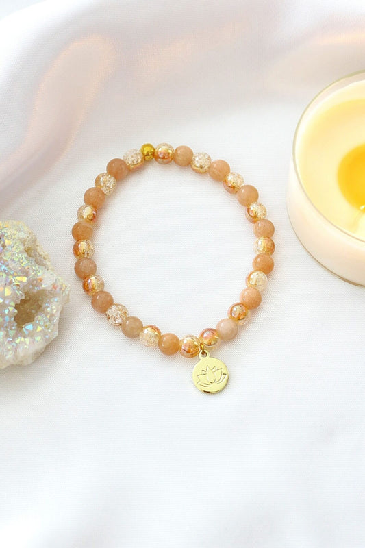 Sunstone Elastic Bracelet With Lotus Flower Charm
